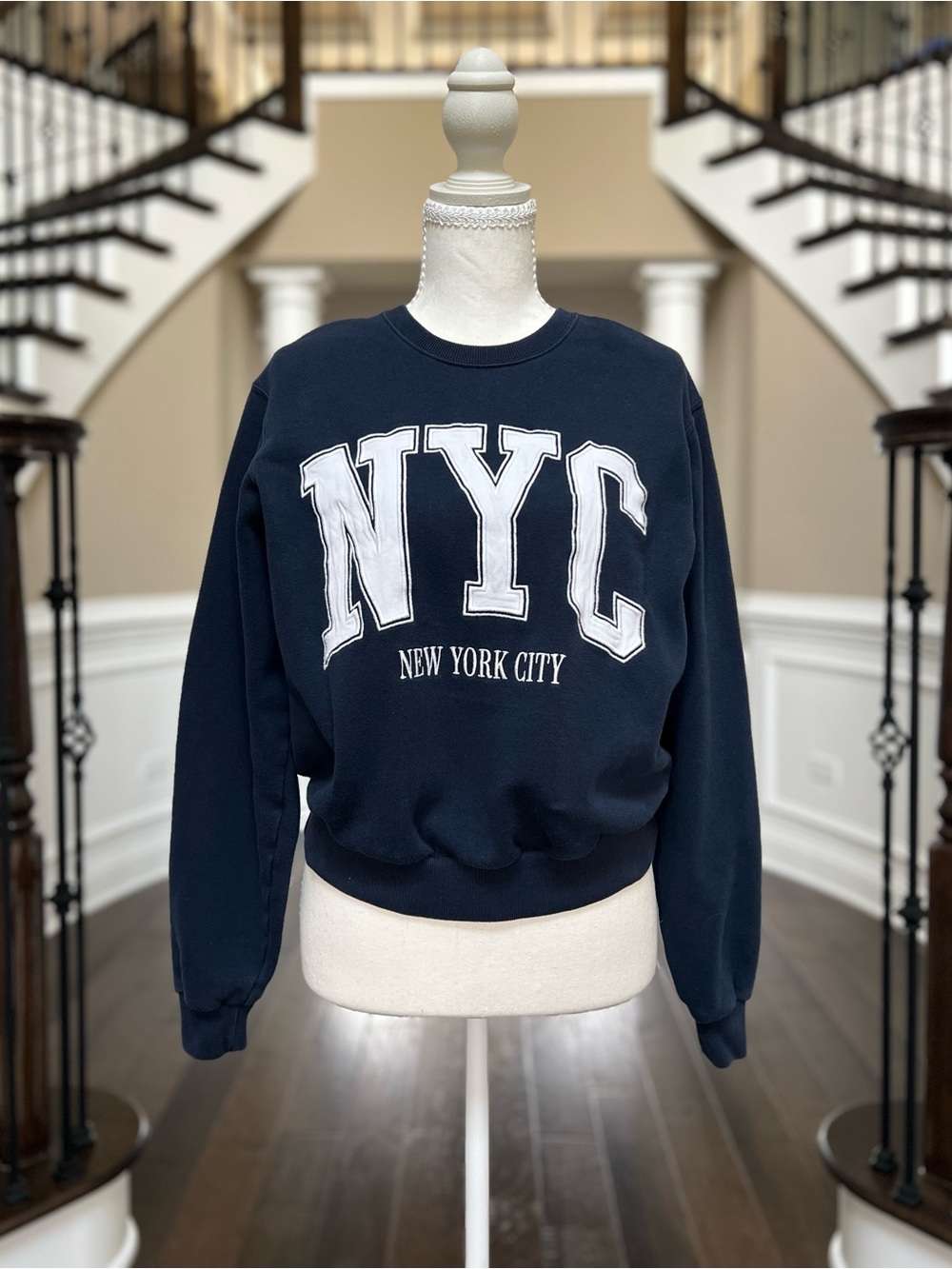 Hollister Women Navy New York Crewneck Sweatshirt with White NYC Appliqué XXS